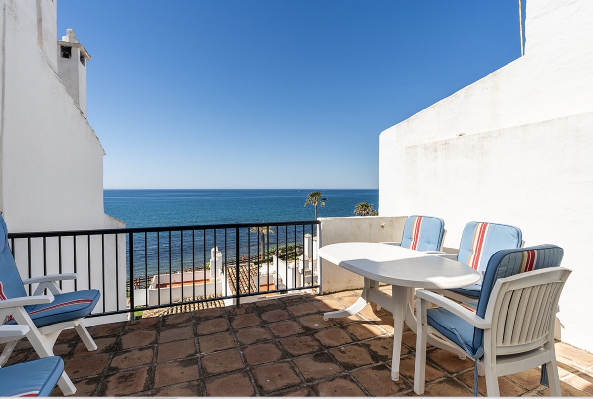 Fin lägenhet i Calahonda Mijas utanför Marbella