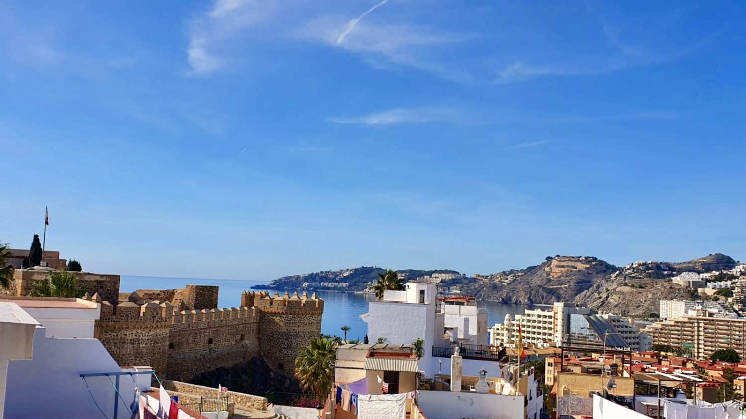 Casa adosada en venta en el Casco Antiguo de Almuñécar