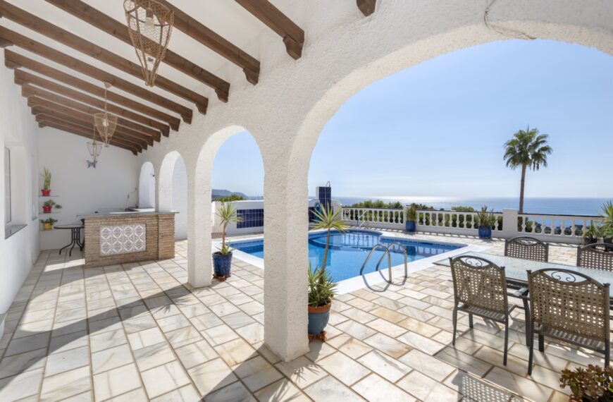 Bellissima casa in vendita ad Algarrobo Rosas sopra Capistrano – Nerja