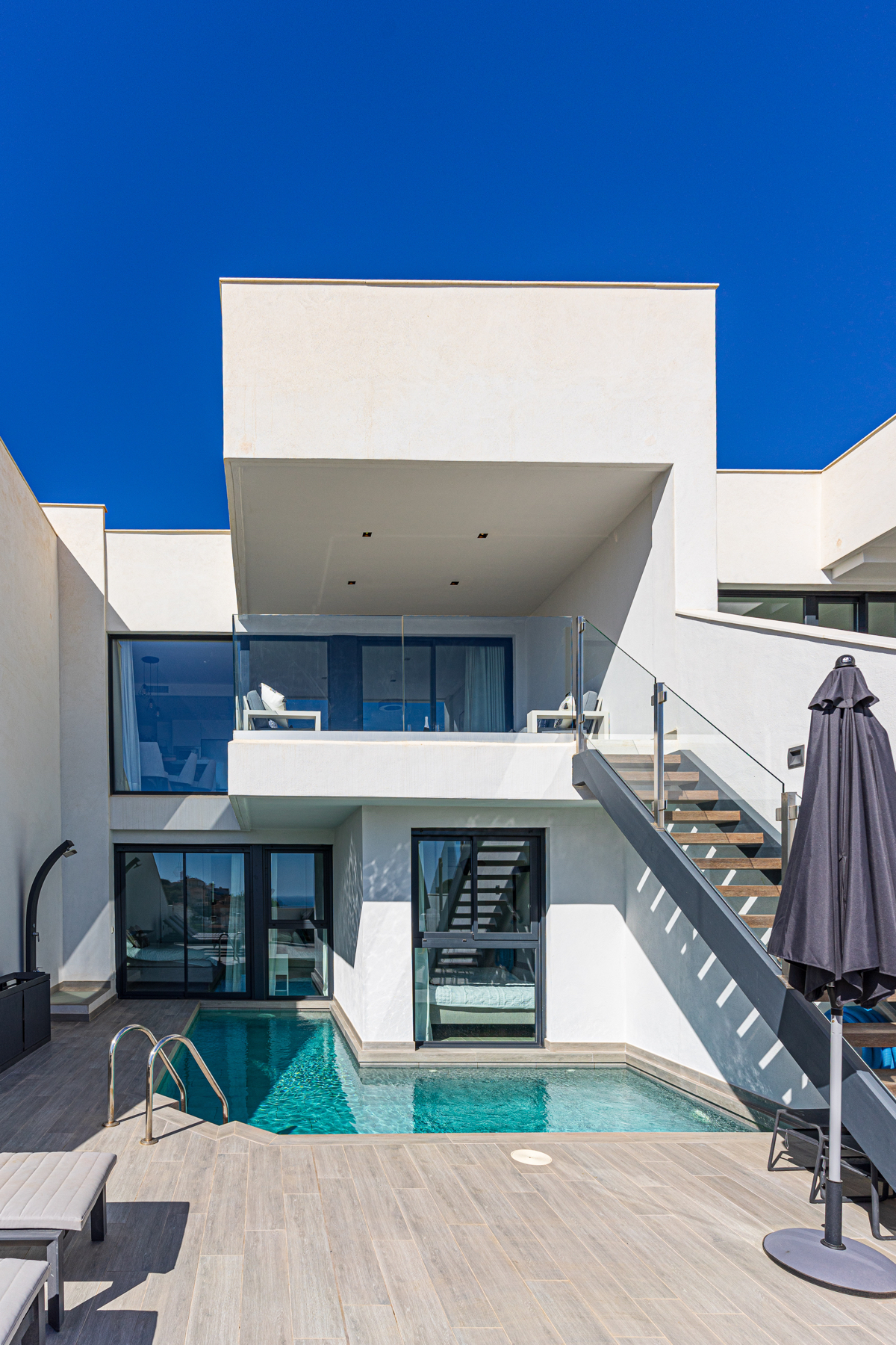 Nuova casa con piscina privata a Royal Palm a Nerja - chiavi in ​​mano