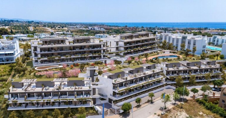 Unelmo Estepona – exklusiva nyproducerade bostäder i Estepona med utsikt mot hav och berg